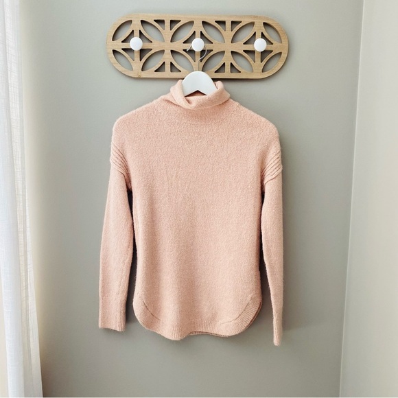 GAP Pullover Turtleneck Sweater Pink Sz Small - Picture 1 of 9